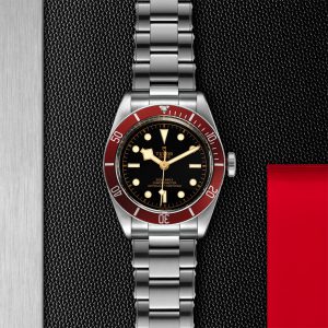 TUDOR Black Bay