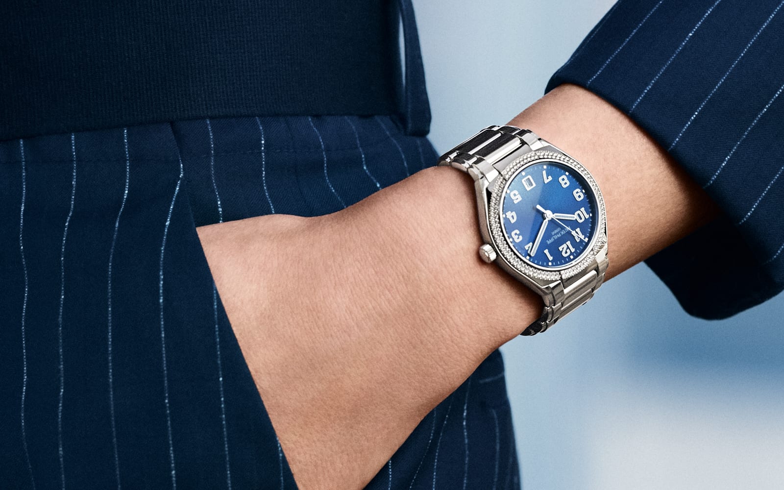 patek philippe twenty 4 |precious de chopard|cartier panthere relojes swiss made 2018 2|jlc 101|bvlgari serpenti|tag heuer f1 lady quartz|jaeger lecoultre 101|l4.308.0.97.6|patek philippe twenty4 automatic 73001200a 001 horizontal