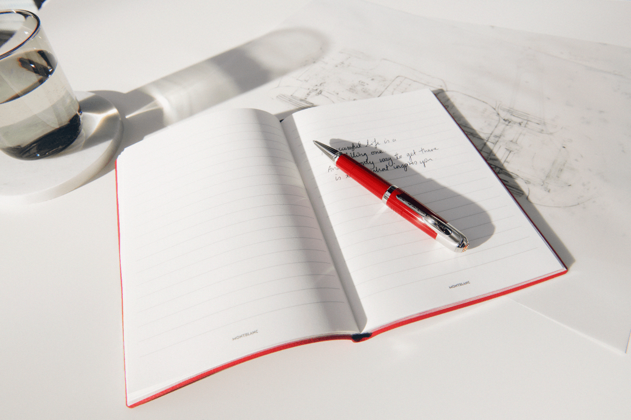 Montblanc Great Characters Enzo Ferrari Edition -Lifestyle (5)