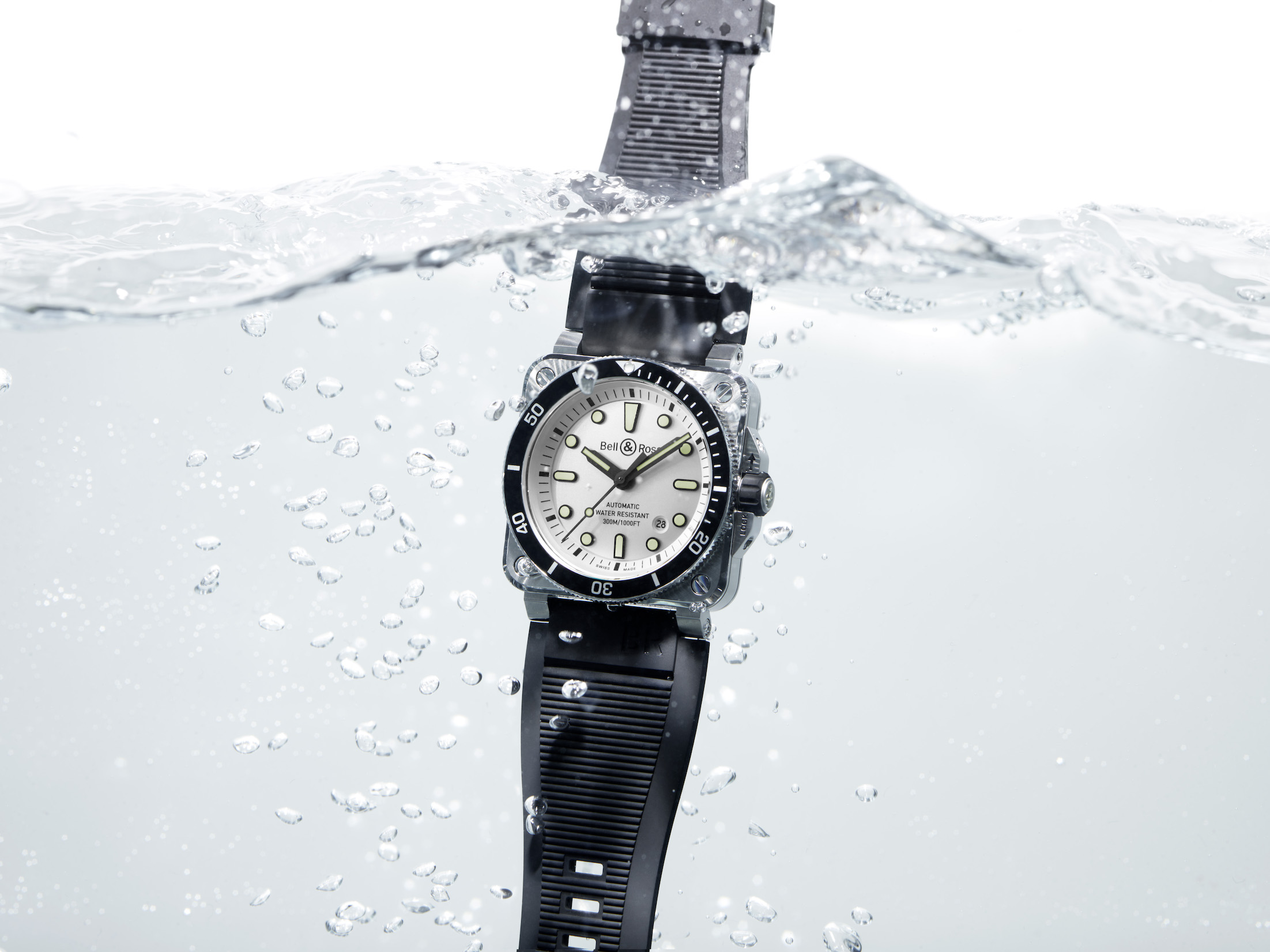 Bell & Ross BR 03-92 Diver White underwater 01