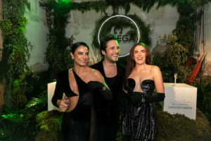 Omega Aislinn Derbez Diego Boneta Karla Souza