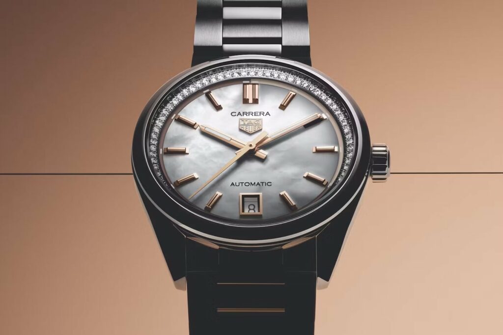 "Chic racing": TAG Heuer Carrera Date 36 mm