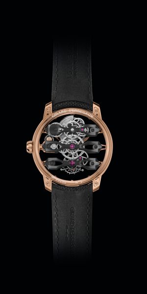 Girard-Perregaux renueva su Tourbillon con tres puentes volantes