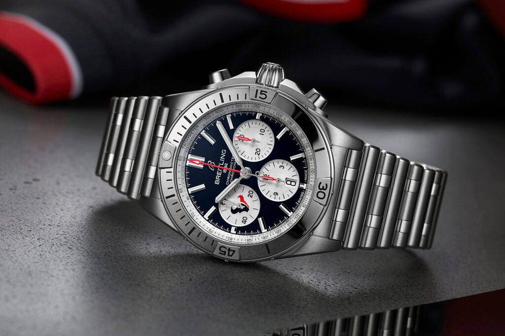 Breitling presentó 32 relojes de Edición Limitada para los equipos de la NFL