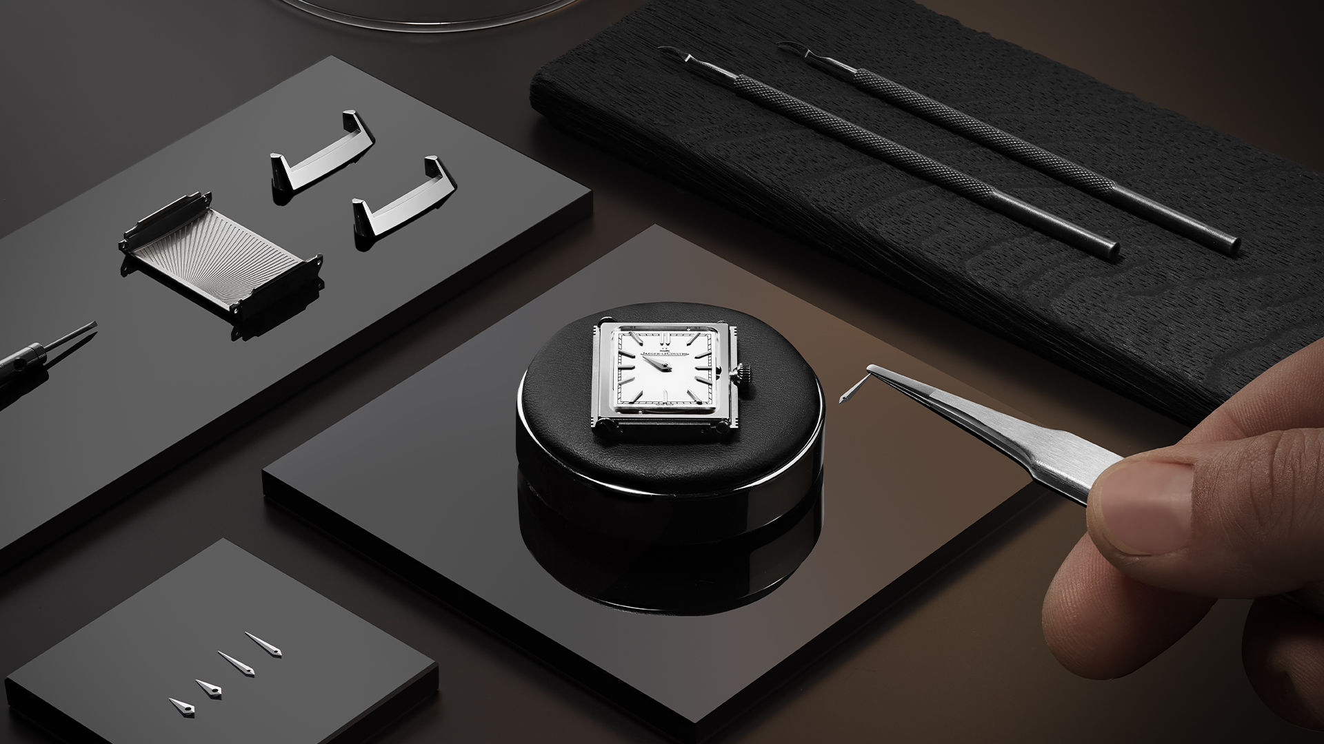 Jaeger-LeCoultre presenta cuatro nuevos Reverso Tribute