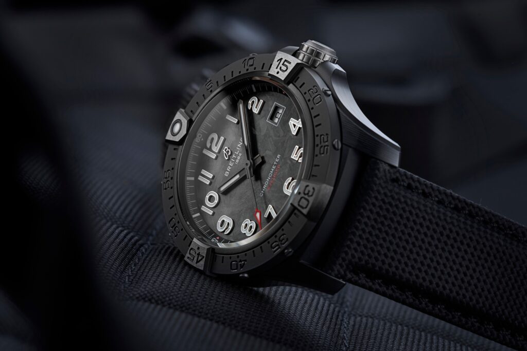 Breitling Avenger Night Mission se actualiza