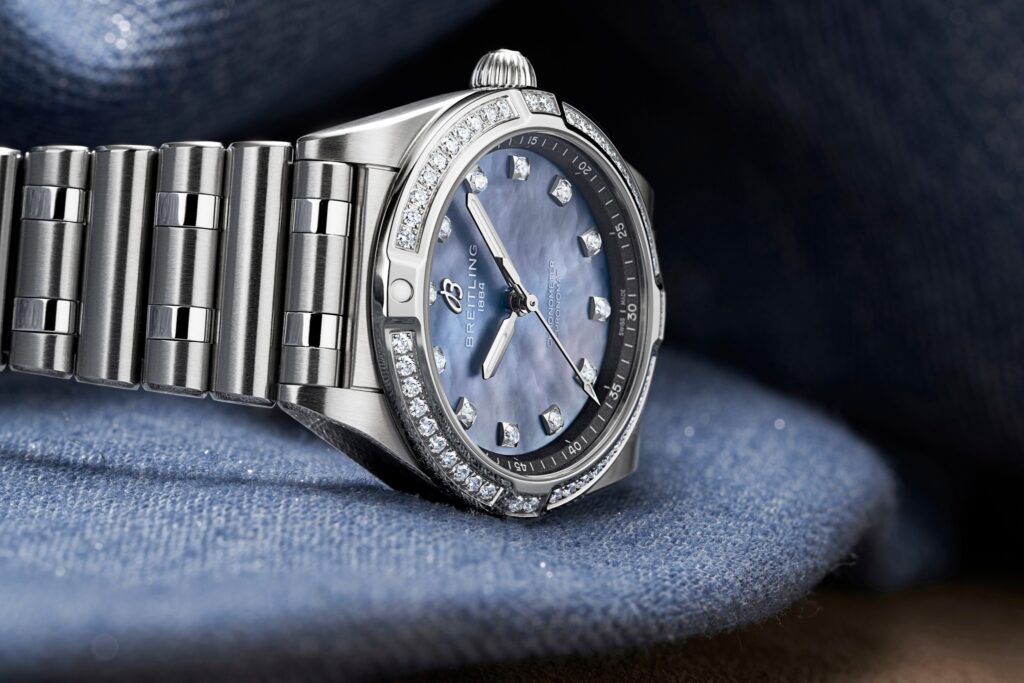 Breitling presenta Chronomat 28 mm, un "mini" que lo tiene todo