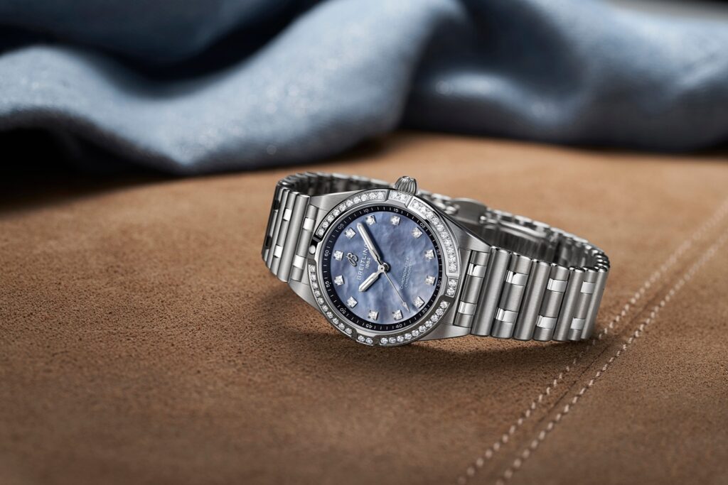 Breitling presenta Chronomat 28 mm, un "mini" que lo tiene todo