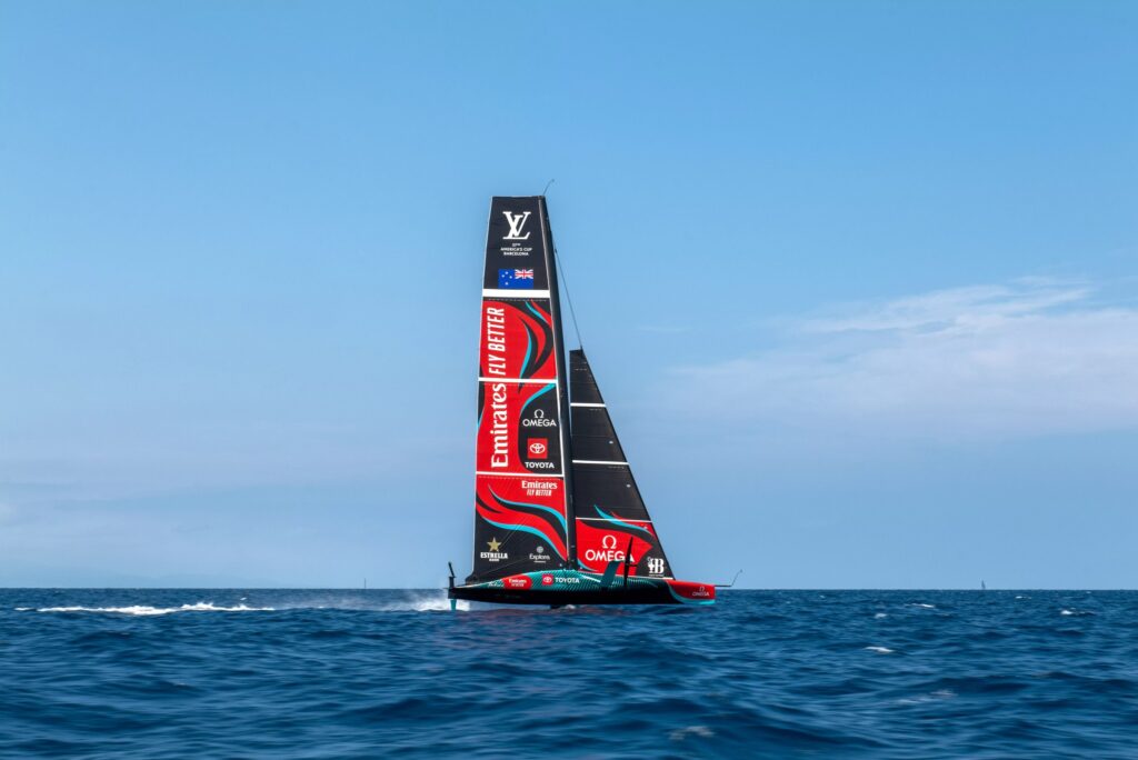 Omega felicita al Emirates Team New Zealand por ganar la 37.ª America’s Cup