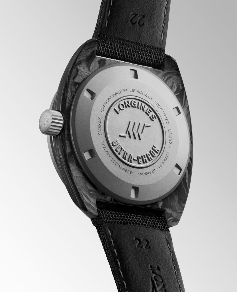 Longines Ultra-Chron Carbon celebra el año nuevo vestido de carbono