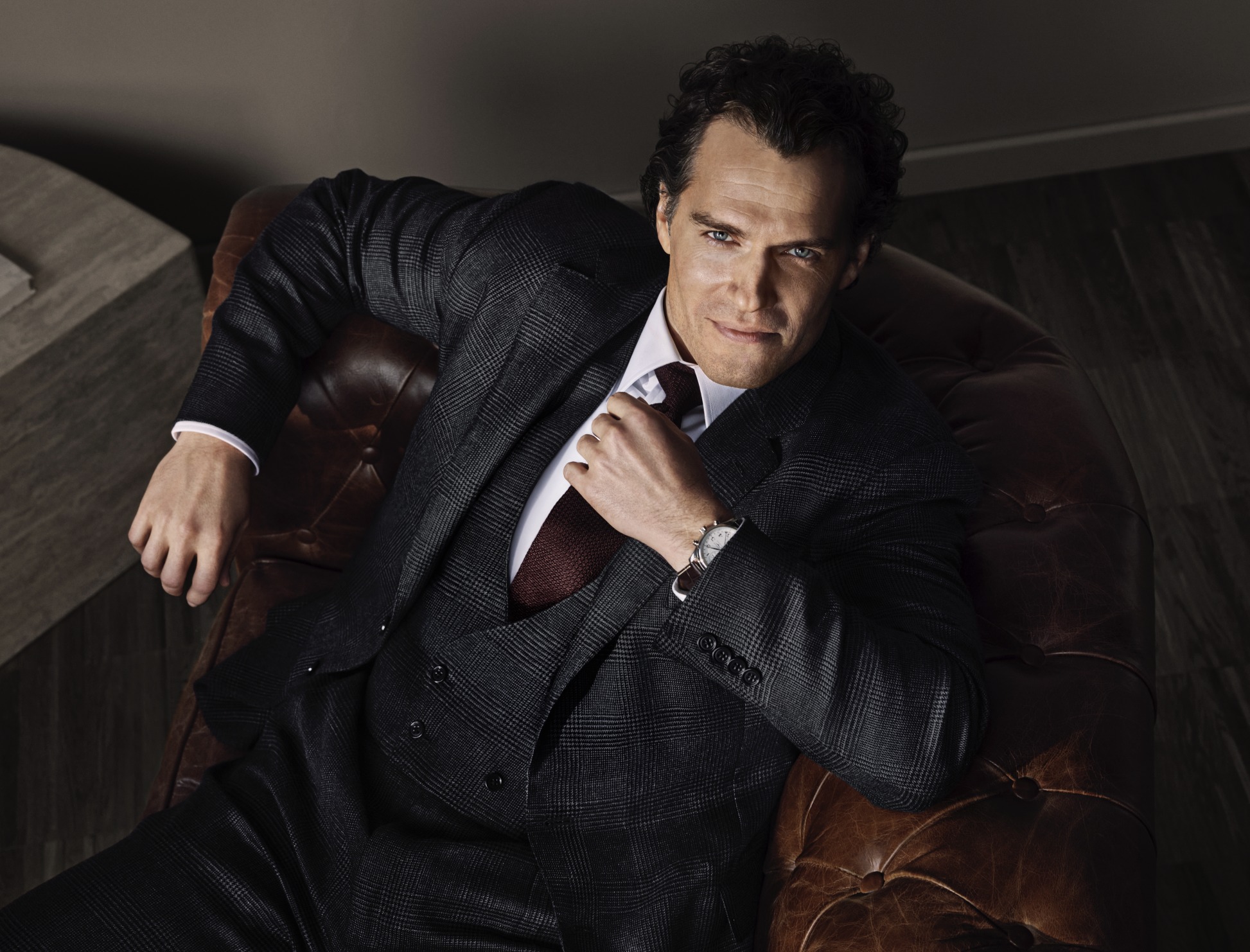 Henry Cavill es el nuevo Embajador de la Elegancia de Longines