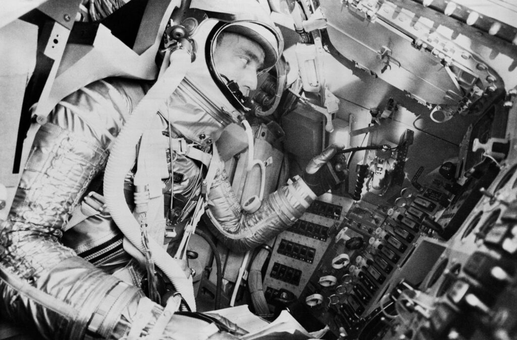 Breitling celebra el centenario del Cosmonaute con una Edición Especial en Platino, homenaje a Scott Carpenter Breitling celebra el centenario del Cosmonaute con una Edición Especial en Platino, homenaje a Scott Carpenter