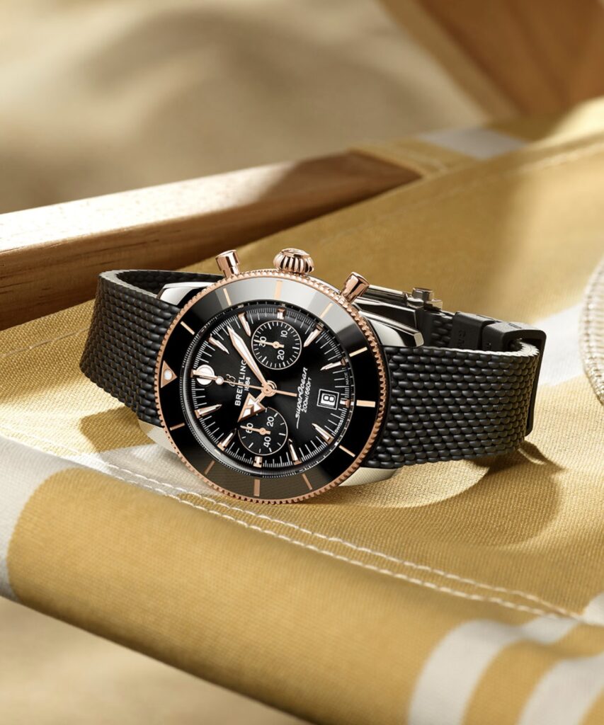 Breitling Superocean Heritage rinde homenaje a la libertad de la playa y el surf Breitling Superocean Heritage rinde homenaje a la libertad de la playa y el surf