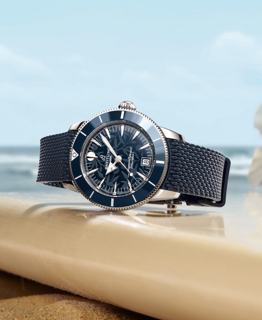 Breitling Superocean Heritage rinde homenaje a la libertad de la playa y el surf Breitling Superocean Heritage rinde homenaje a la libertad de la playa y el surf