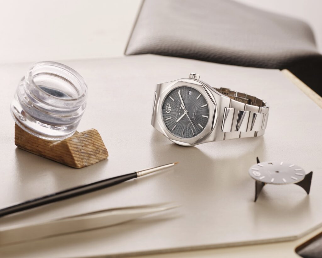 Girard-Perregaux Laureato 42 mm Infinite Grey presenta una nueva carátula esmaltada