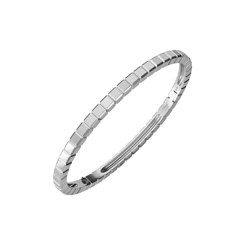 @858350-1001_01